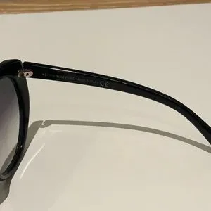 Tom Ford | Accessories | Tom Ford Madison Oversized Cat Eye  display picture 2